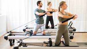 Grup veya Birebir kişiye özel pilates seanlarımız